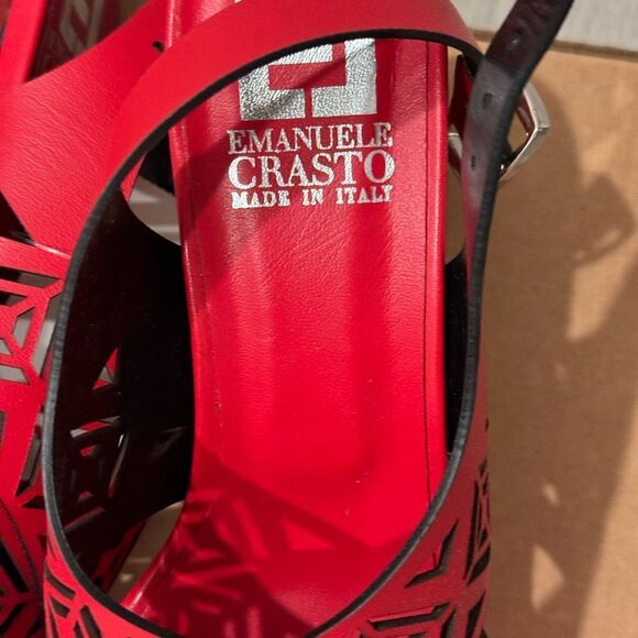 Charles & Keith Red Women's Sandals - Picture 5 of 7